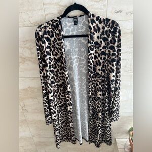 Emery Rose light weight long duster jacket size L animal print